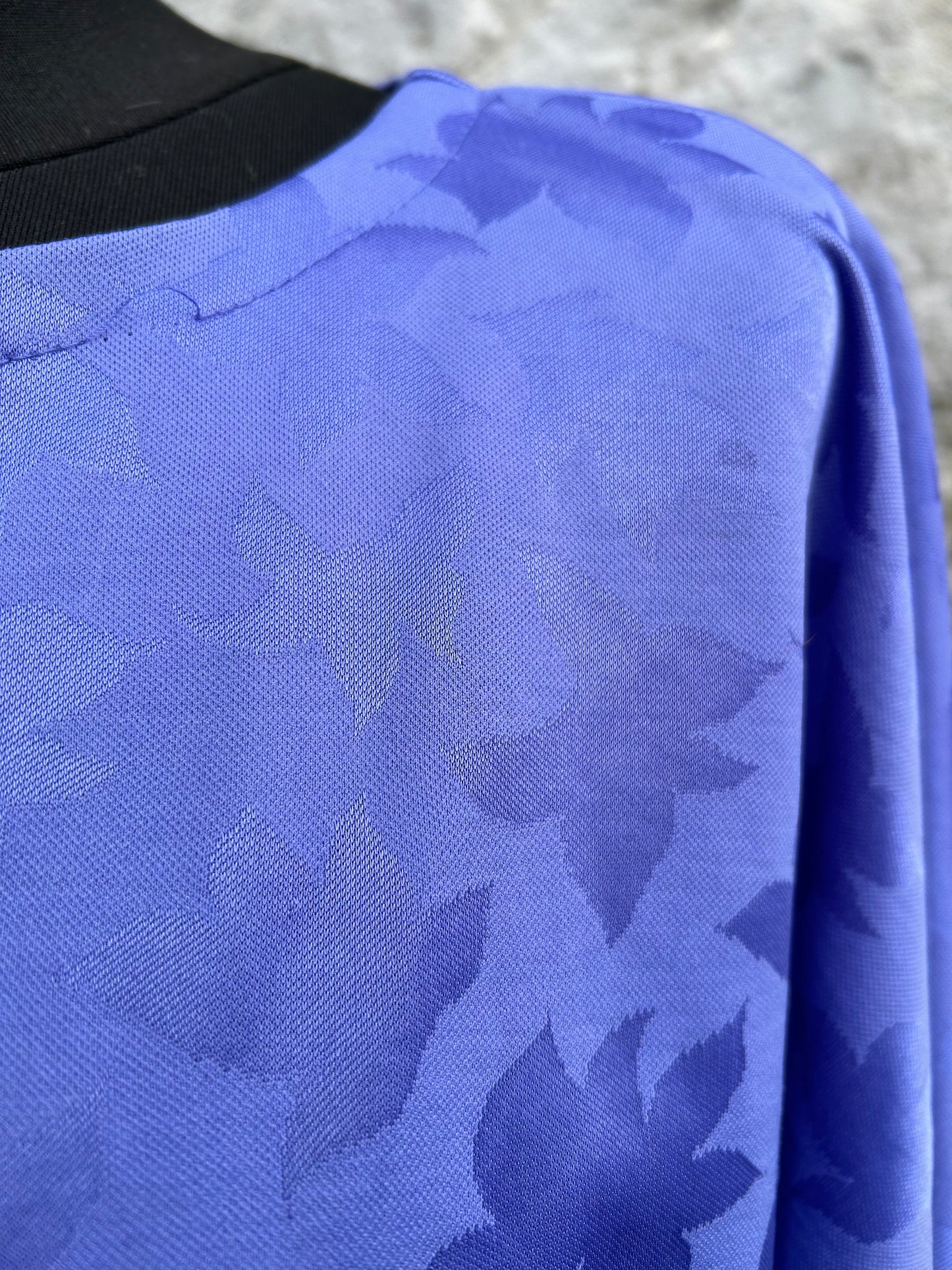 80s blue shimmer leaves top uk 16