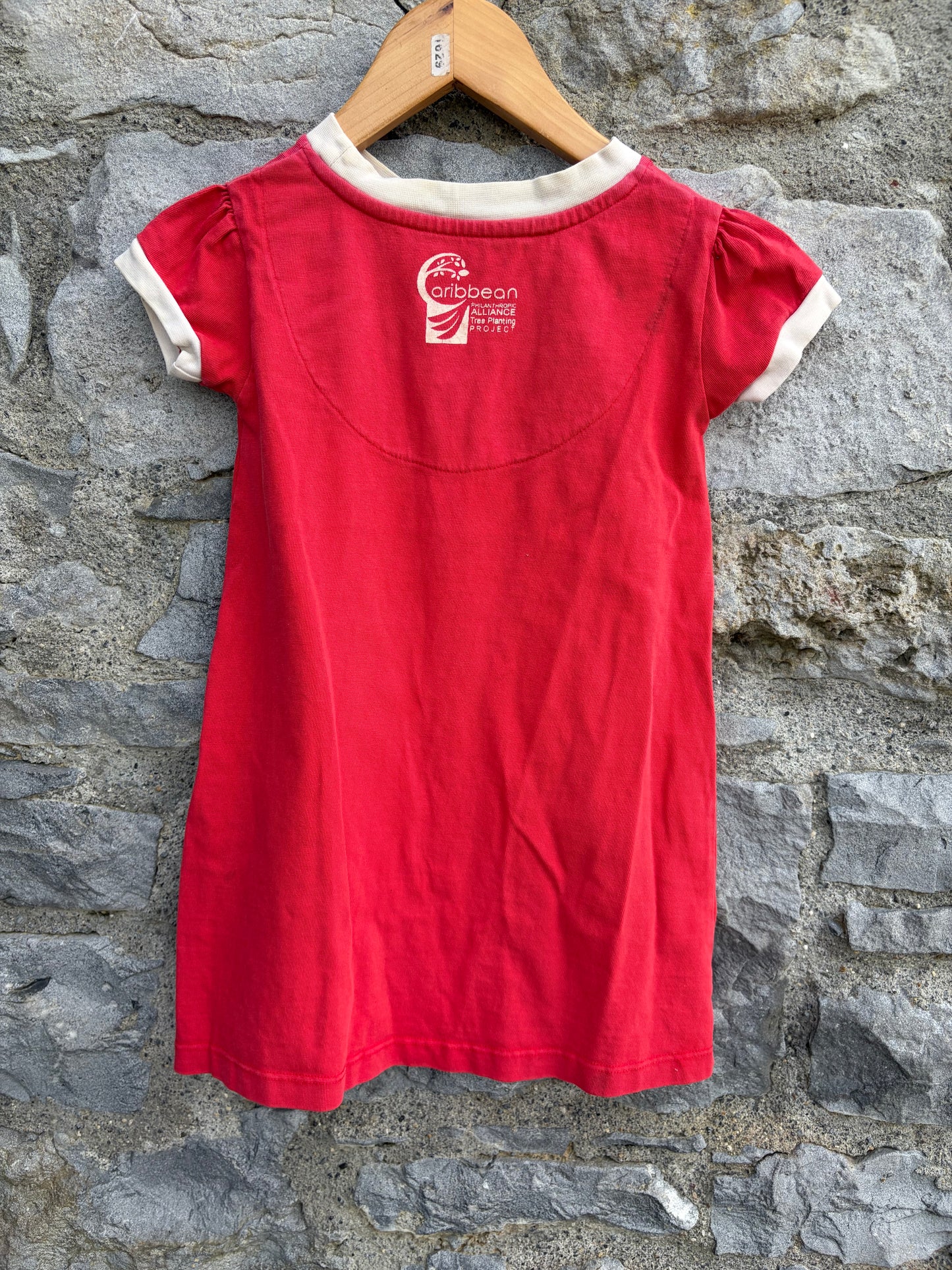 Tree red dress  4y (104cm)