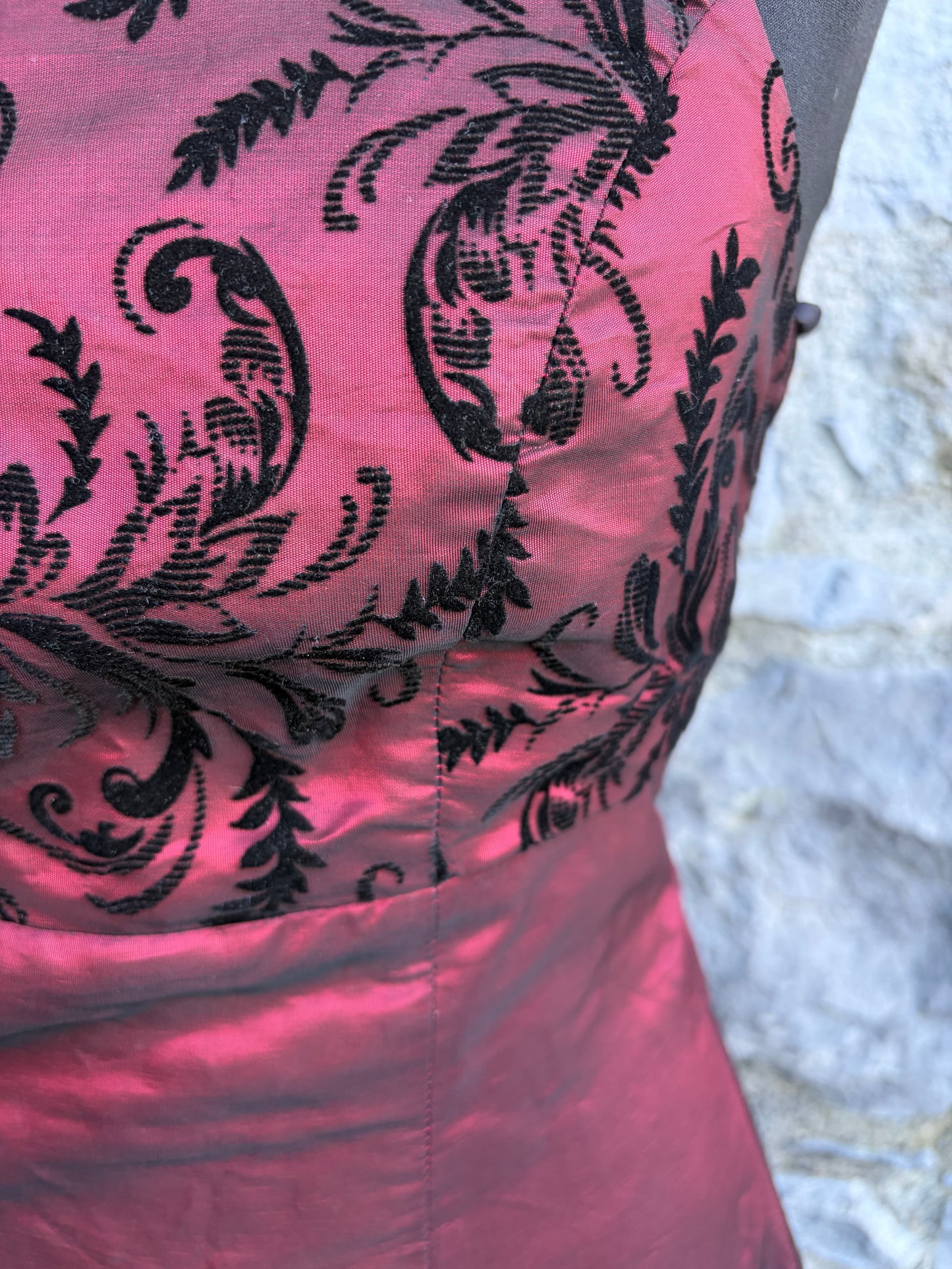 Y2K maroon taffeta prom dress uk 6