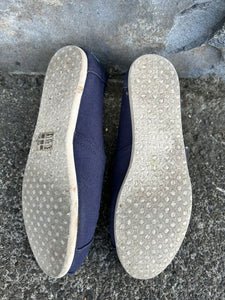 Navy canvas toms  uk 4.5 (eu 37.5)