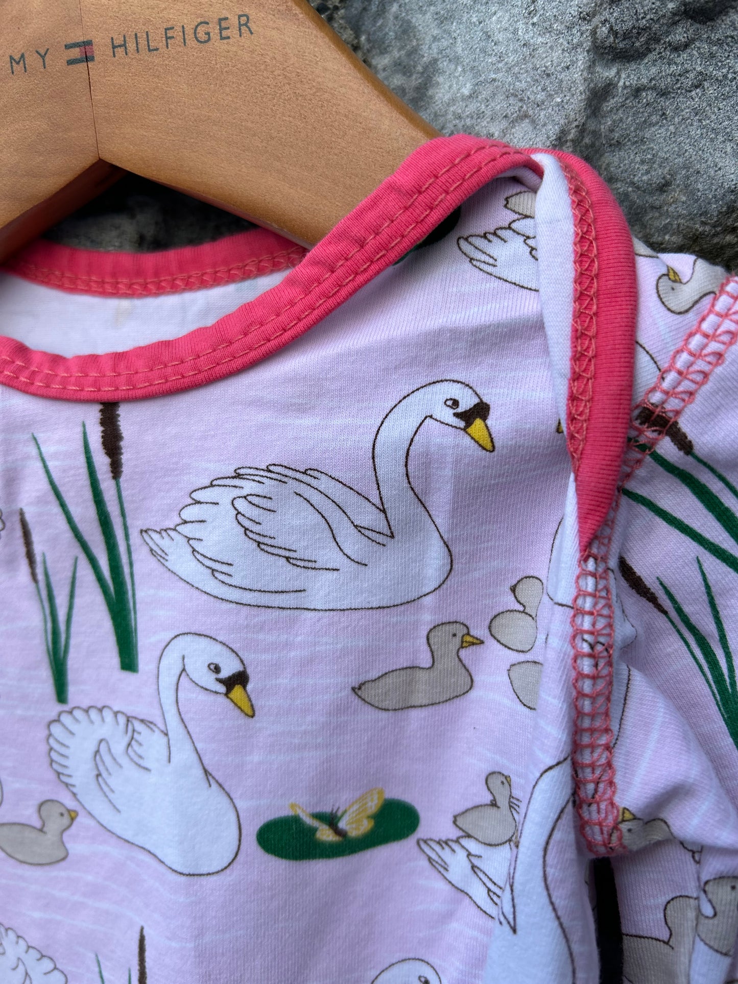 Swans pink vest  3-6m (62-68cm)