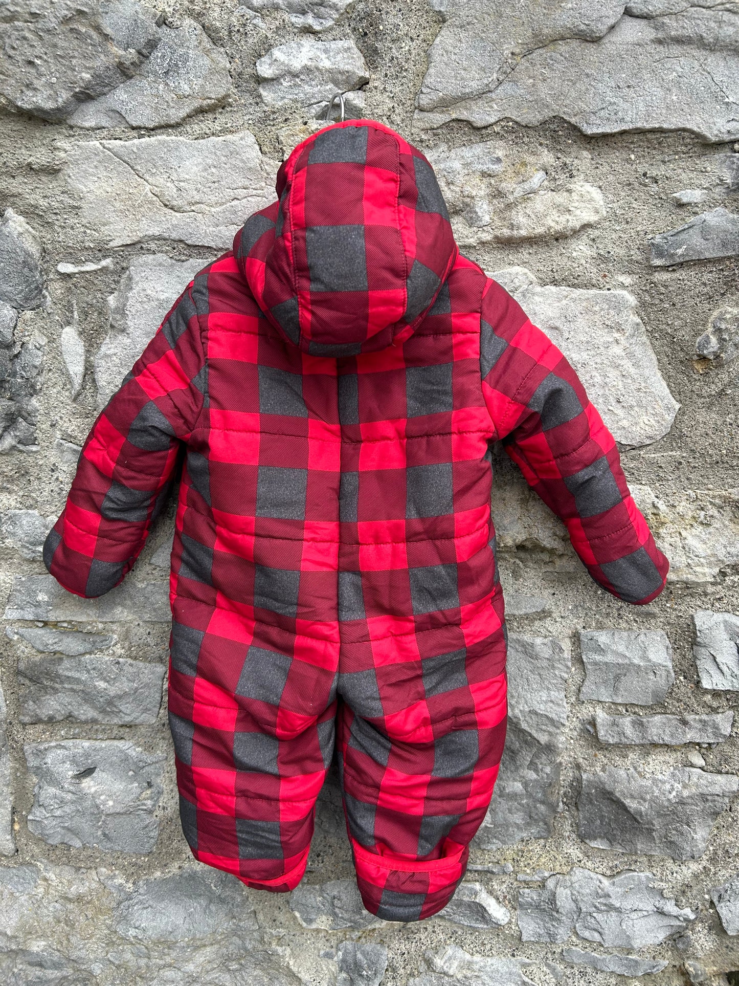 Red check winter suit  9-12m (74-80cm)