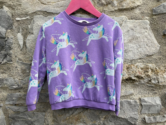 Unicorns purple sweatshirt  4y (104cm)