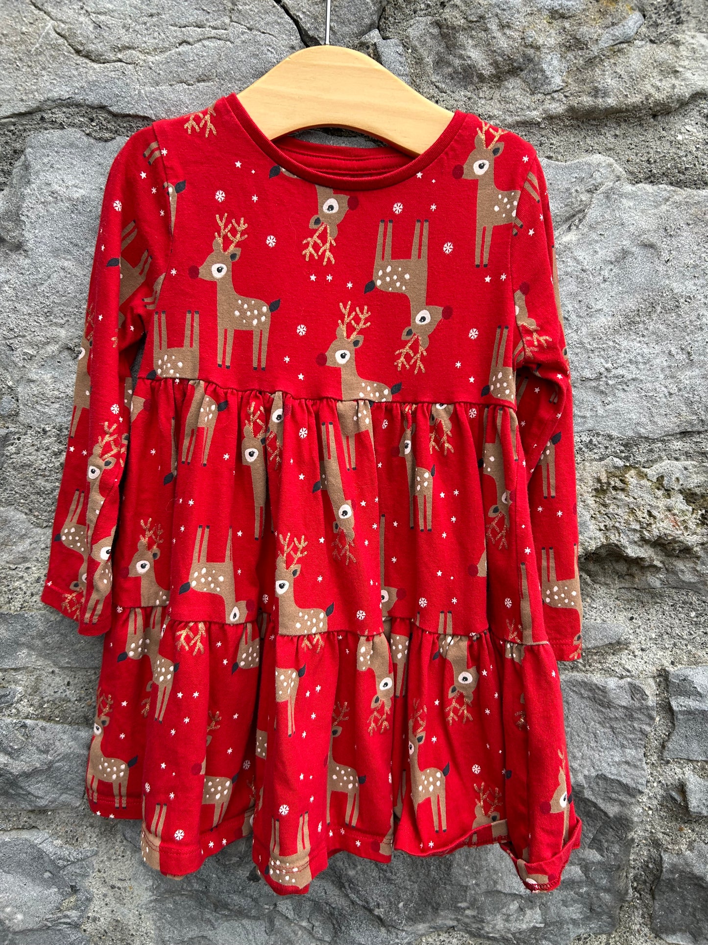 Reindeer red tiered dress 3-4y (98-104cm)