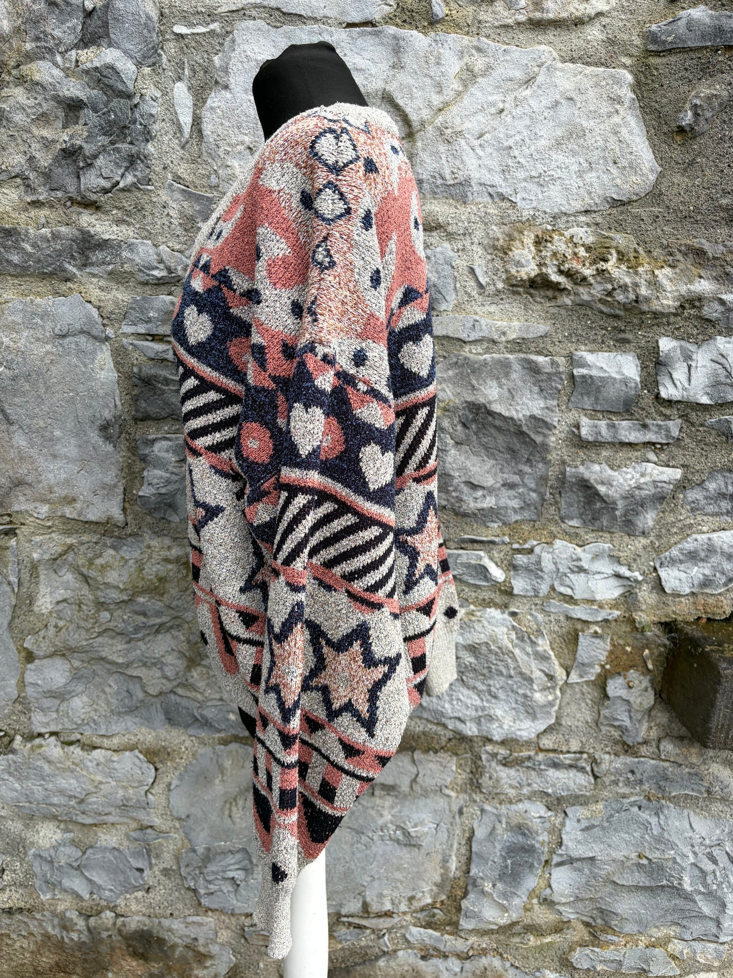 90s grey&peach geometric jumper Medium or uk 16