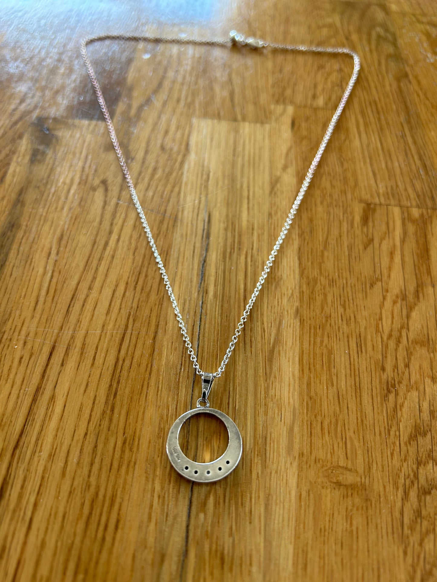 Circle & blue stone necklace