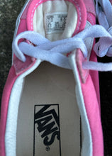 Load image into Gallery viewer, Pink canvas trainers  uk 6 (eu 39)

