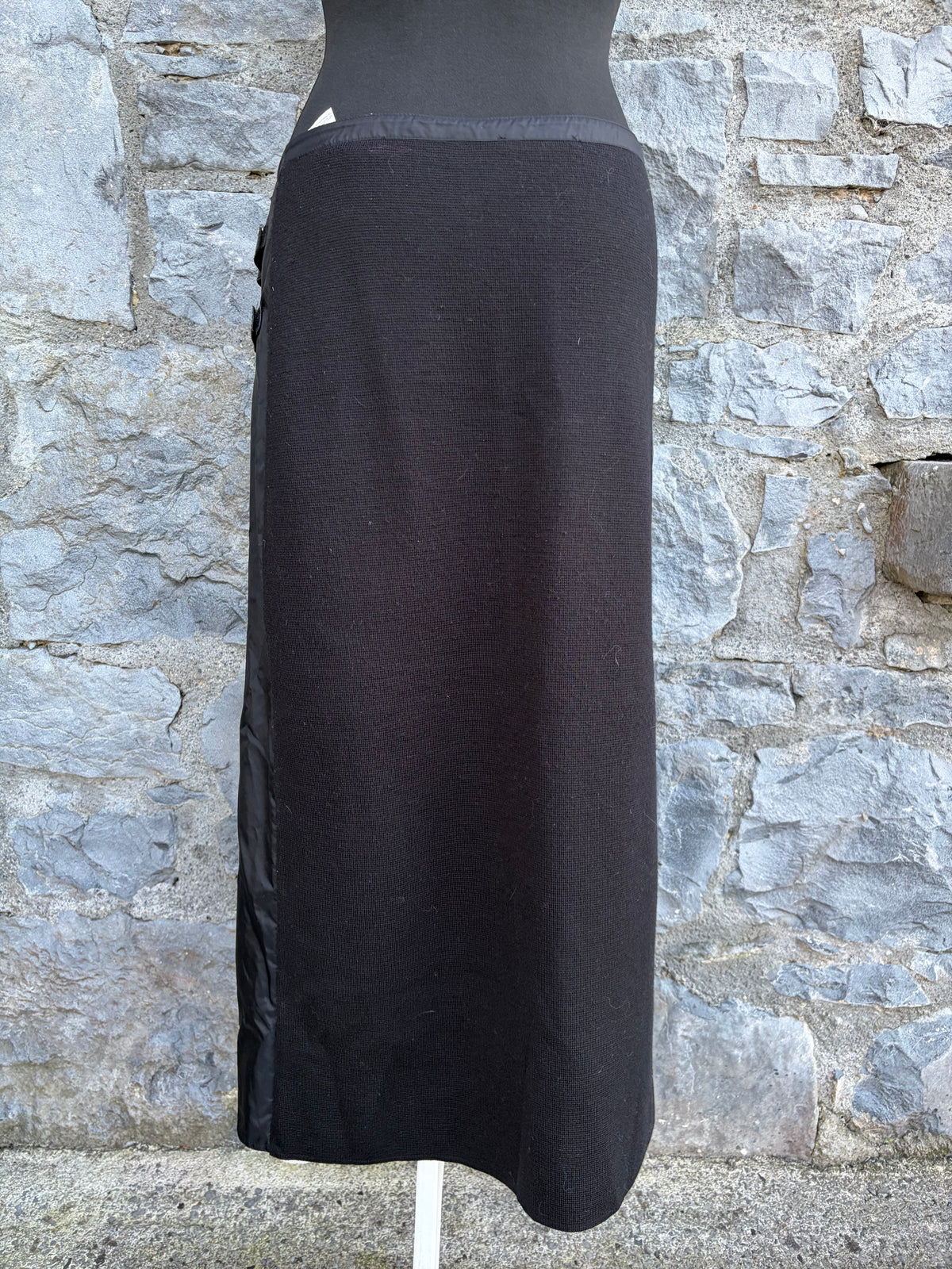Black woolly skirt with side pocket uk 12