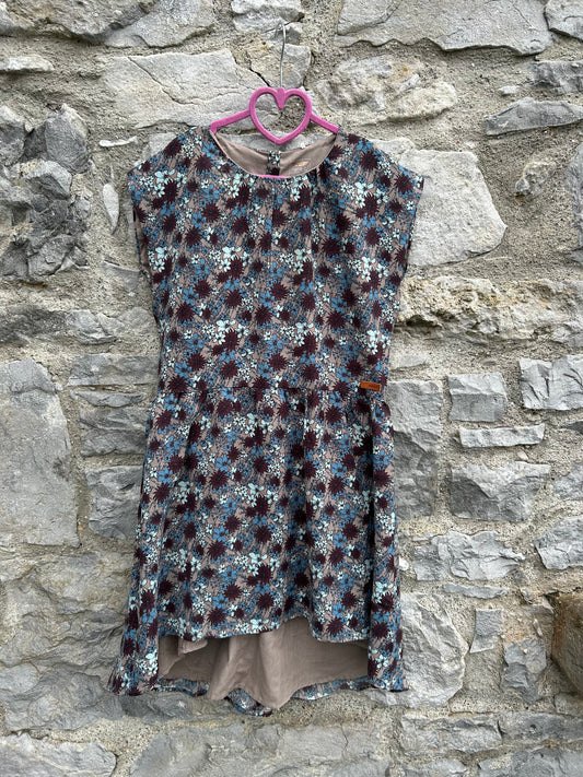 Blue flowers brown dress  11-12y (146-152cm)