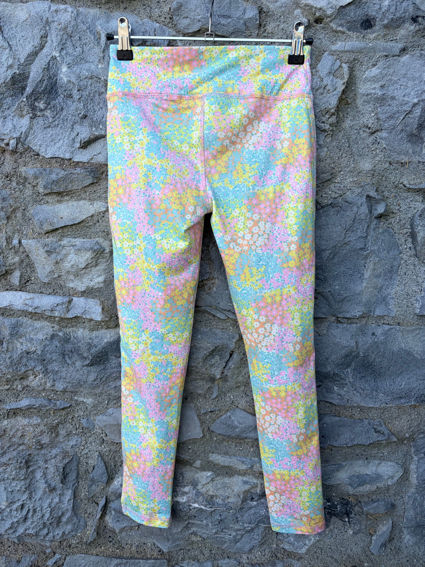 Colourful spring flowers leggings  9-10y (134-140cm)