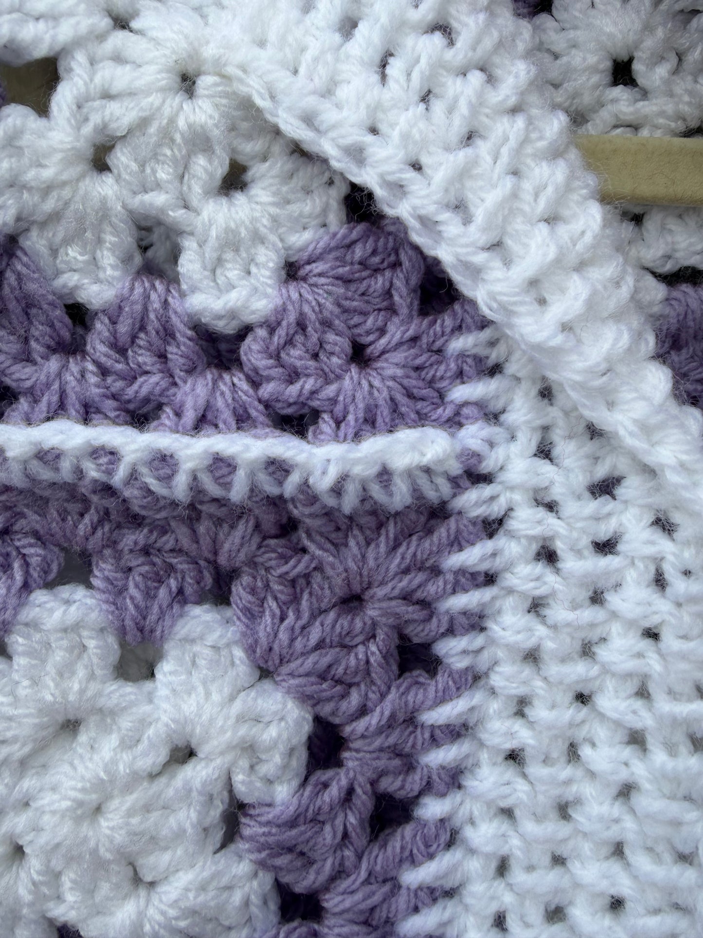 Purple granny squares gilet  6-12m (68-80cm)