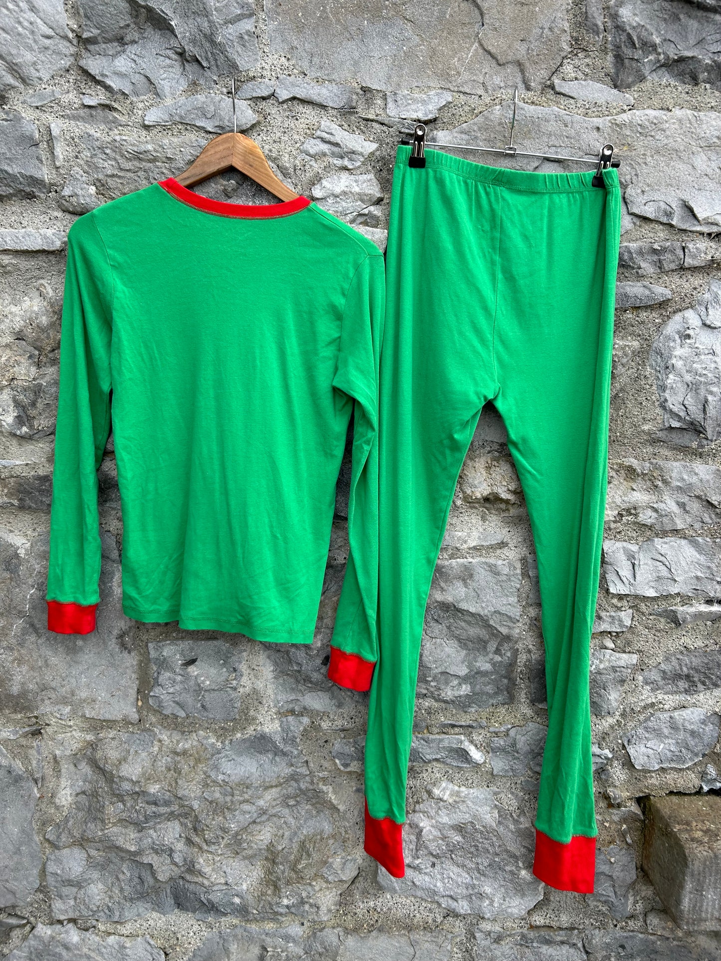 Moose green pjs  12-13y (152-158cm)