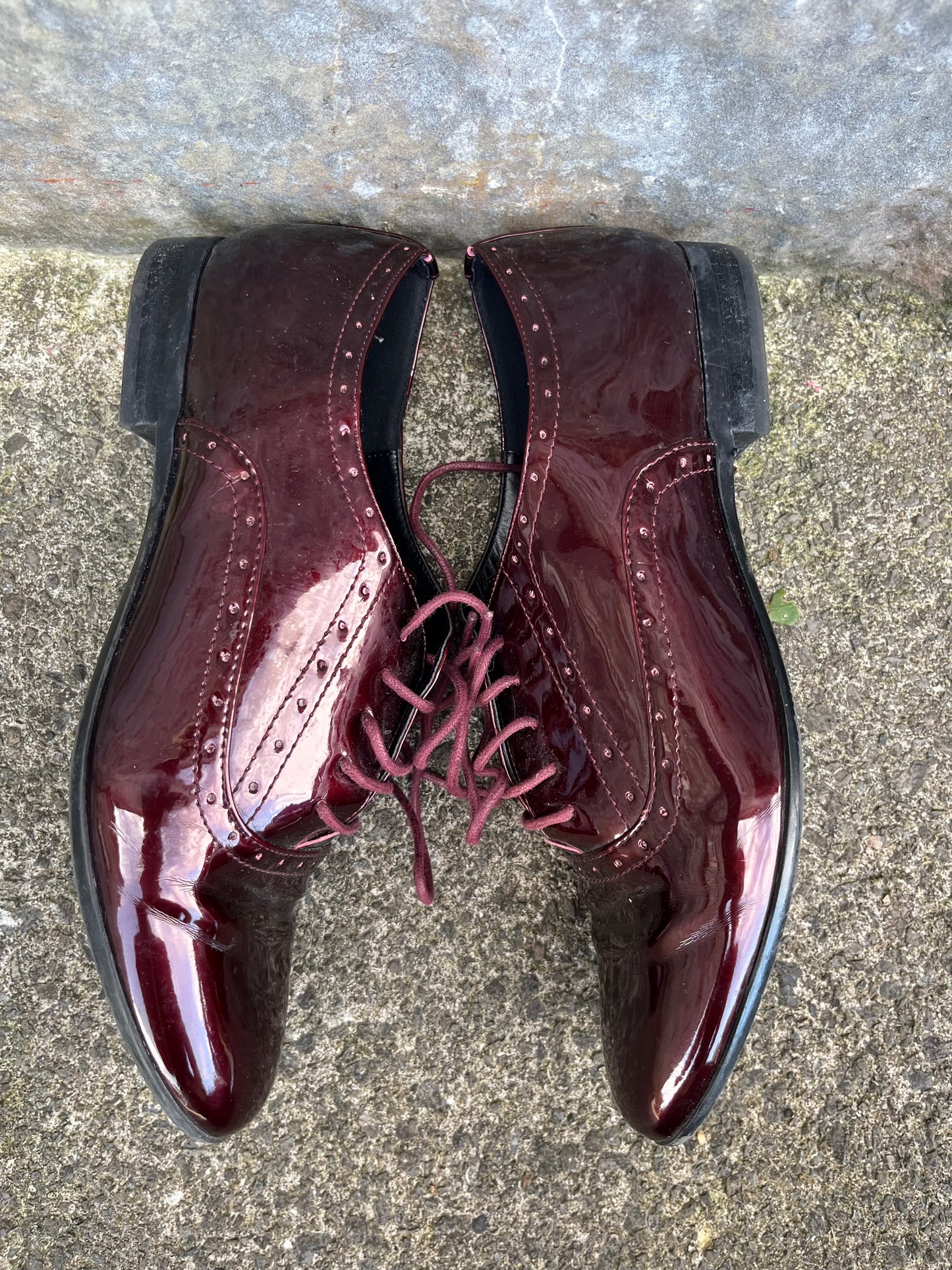 Maroon patent brogues  uk 6 (eu 39)