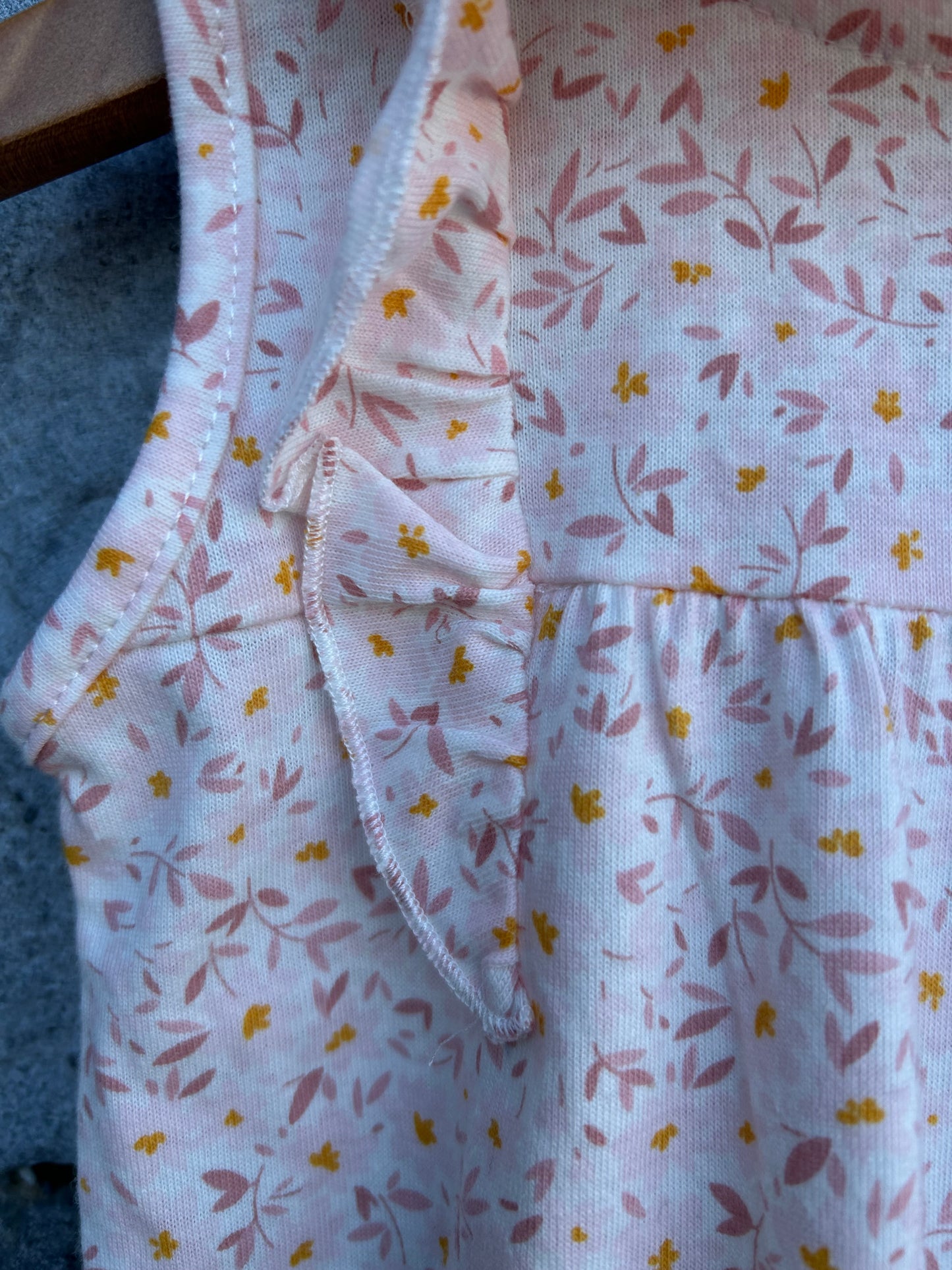 Pink floral rompers&hat 6-9m (68-74cm)