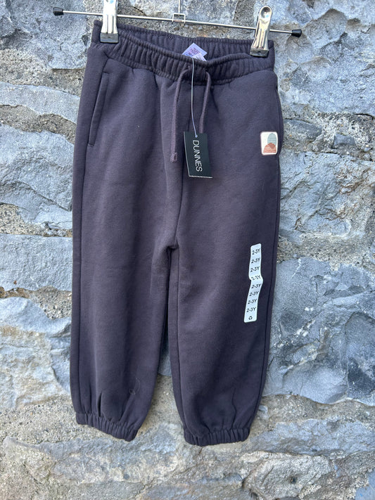 Charcoal tracksuit bottoms  2-3y (92-98cm)