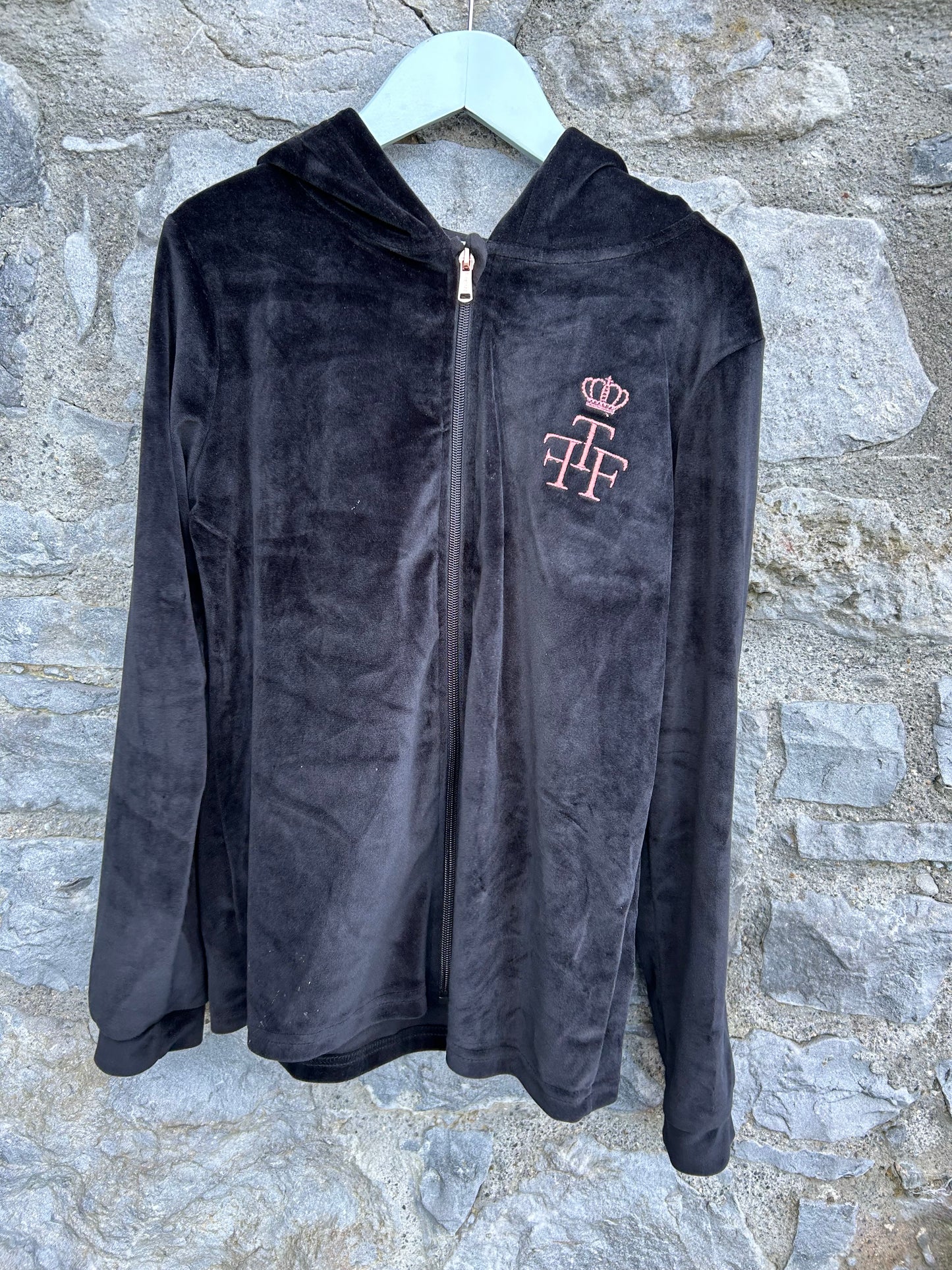 Black velvet hoodie  11-12y (146-152cm)