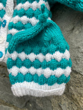 Load image into Gallery viewer, Bubble knit turquoise cardigan&amp;hat   Newborn (50-56cm)
