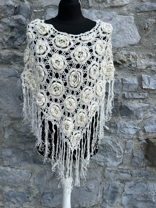 Crochet flowers poncho