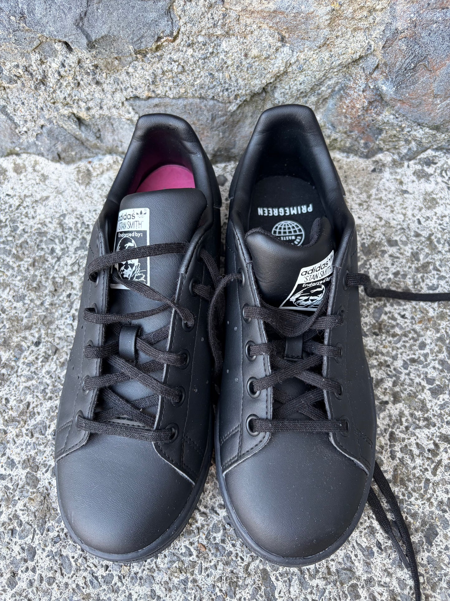Stan Smith core black shoes  uk 3 (eu 35.5)