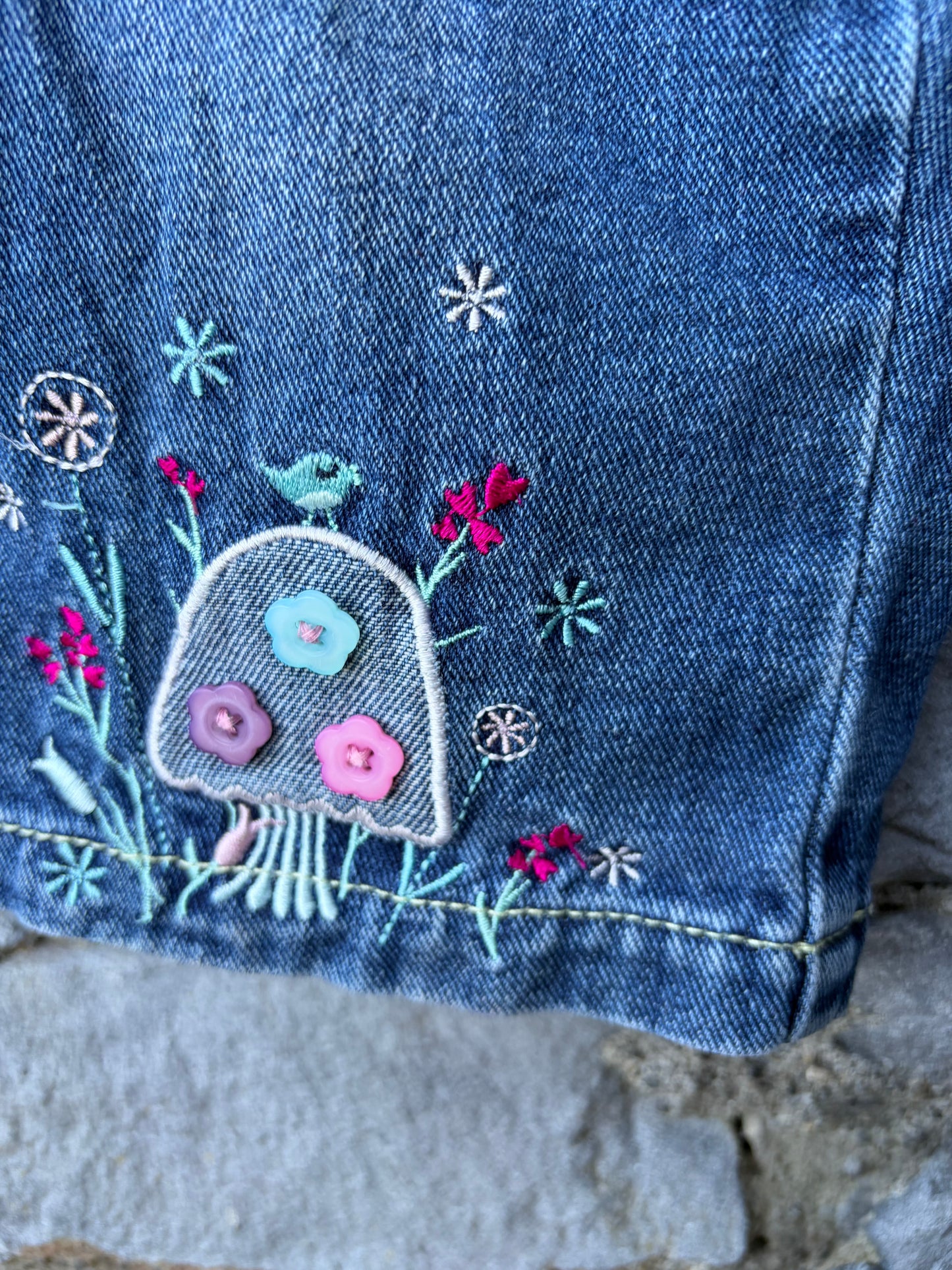 Y2K embroidered jeans  18-24m (86-92cm)
