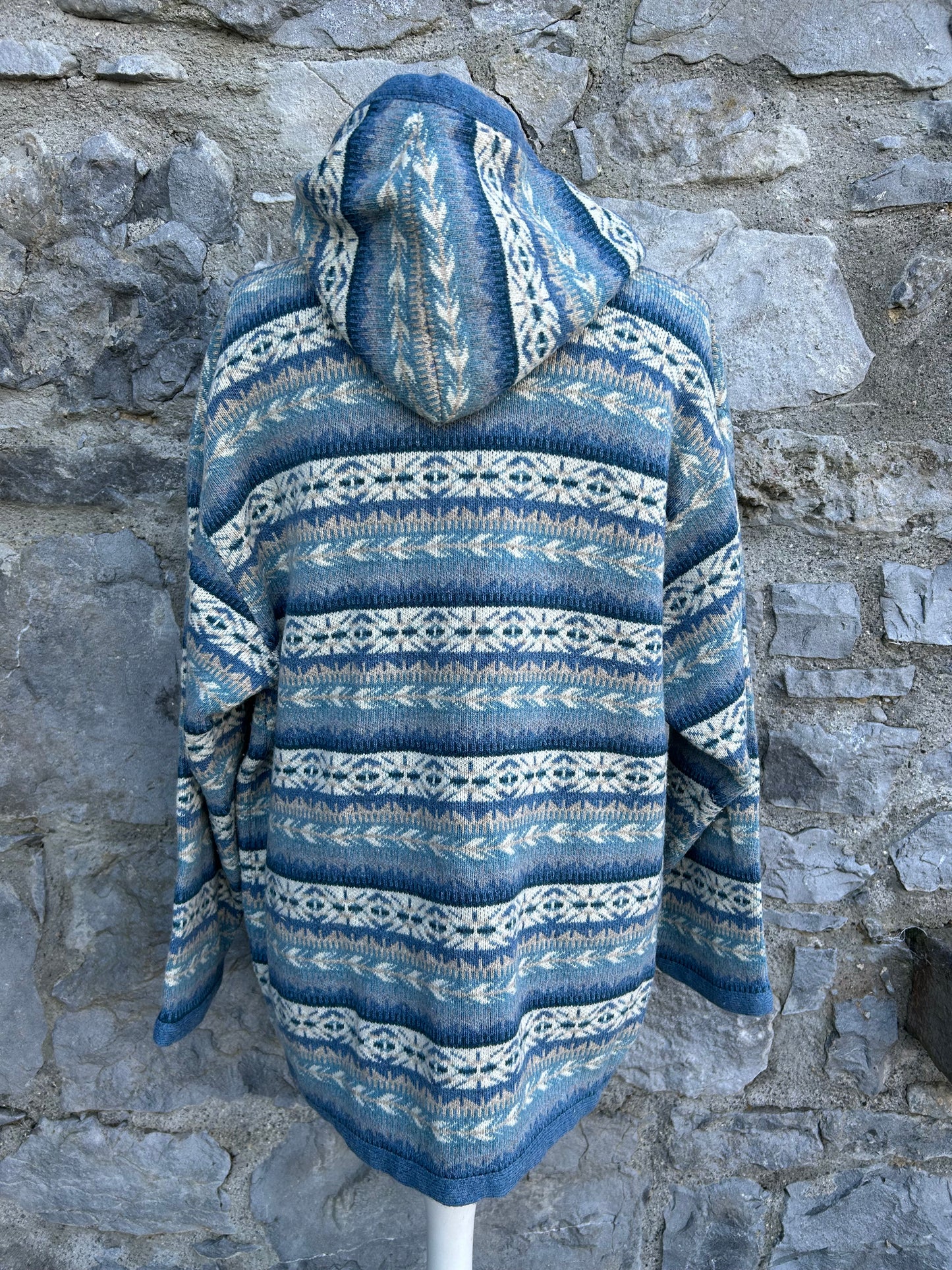 Blue&white Nordic-style sweater uk 14