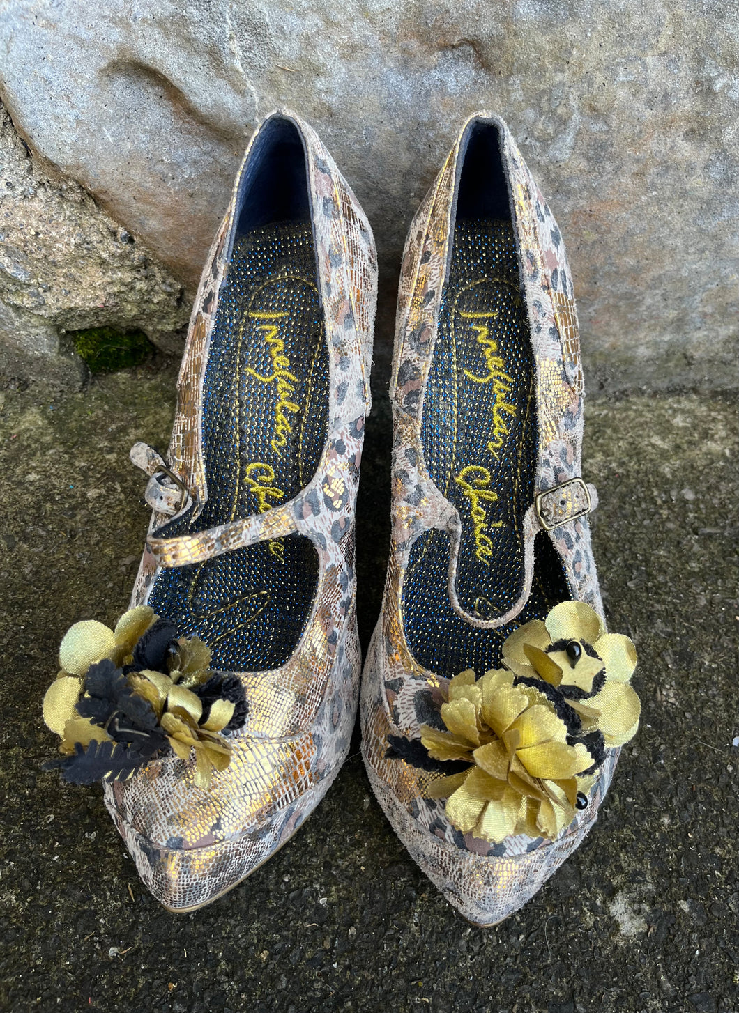 Gold leopard print heels  5.5 (eu 38.5)