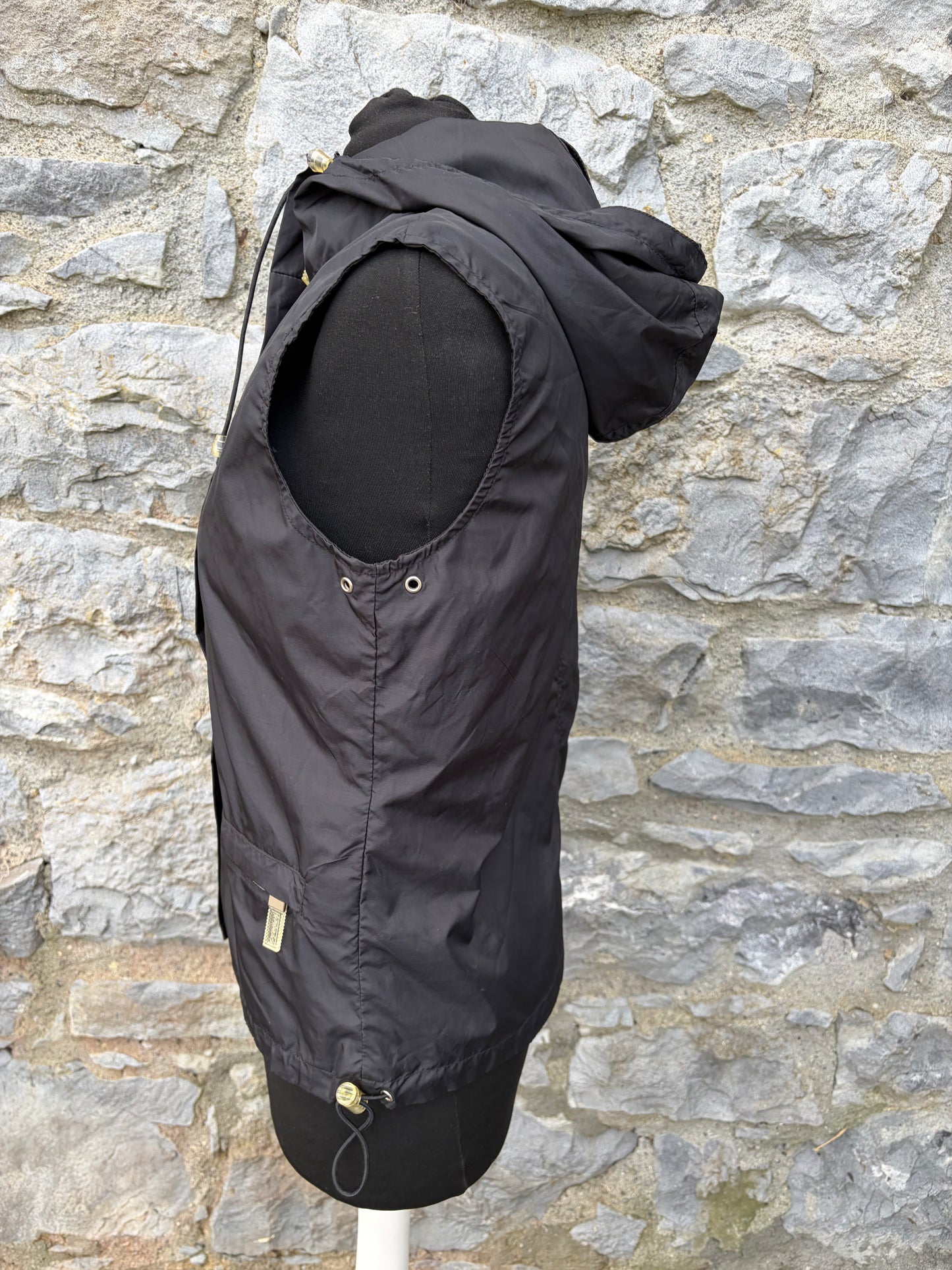 Y2K black gilet uk 8
