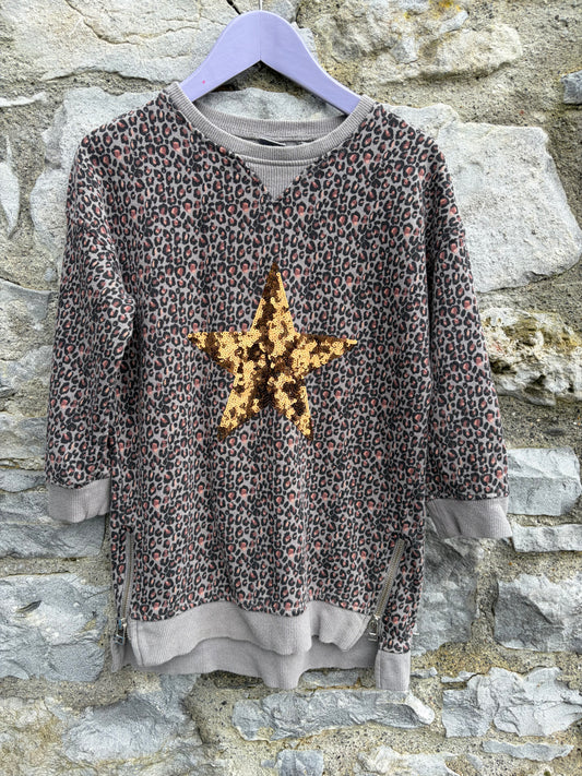 Sequin star Leopard print grey sweatshirt  5y (110cm)