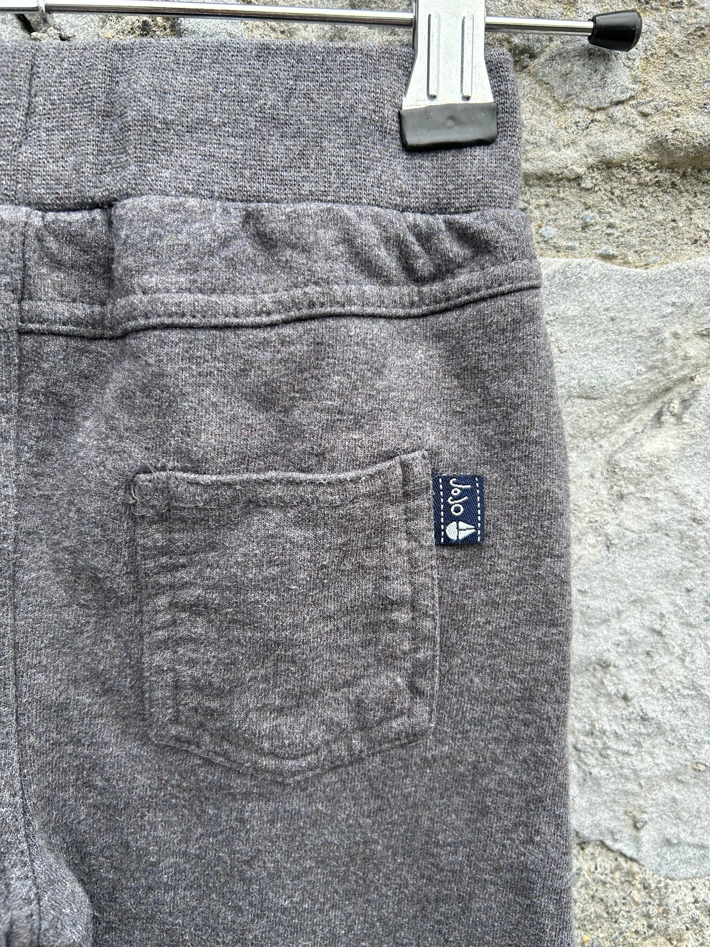 Grey tracksuit bottoms  18m (86cm)