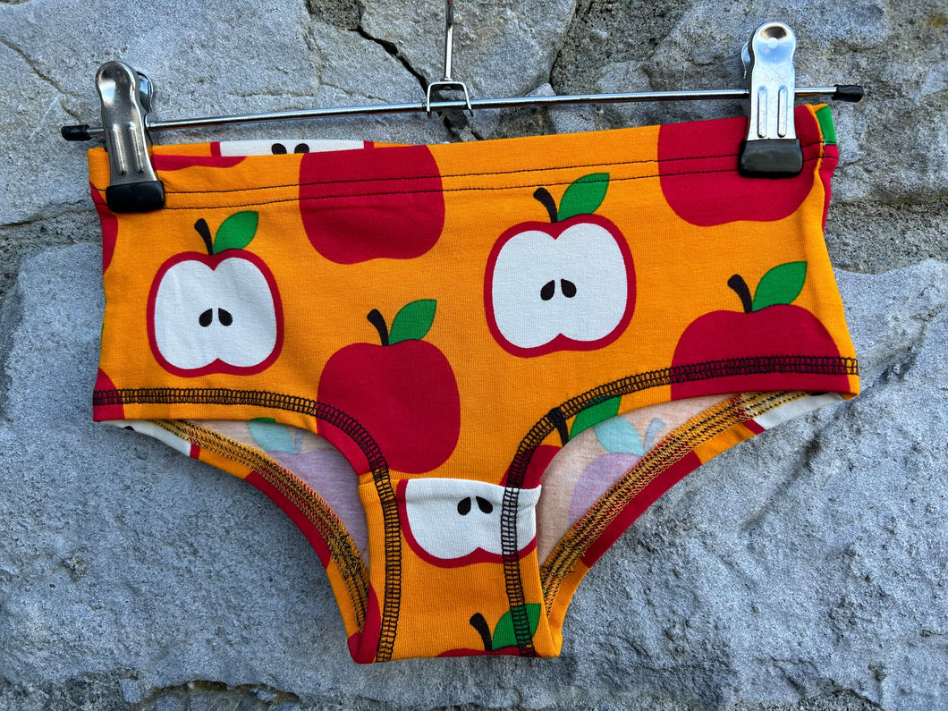 Apples briefs   7-8y (122-128cm)