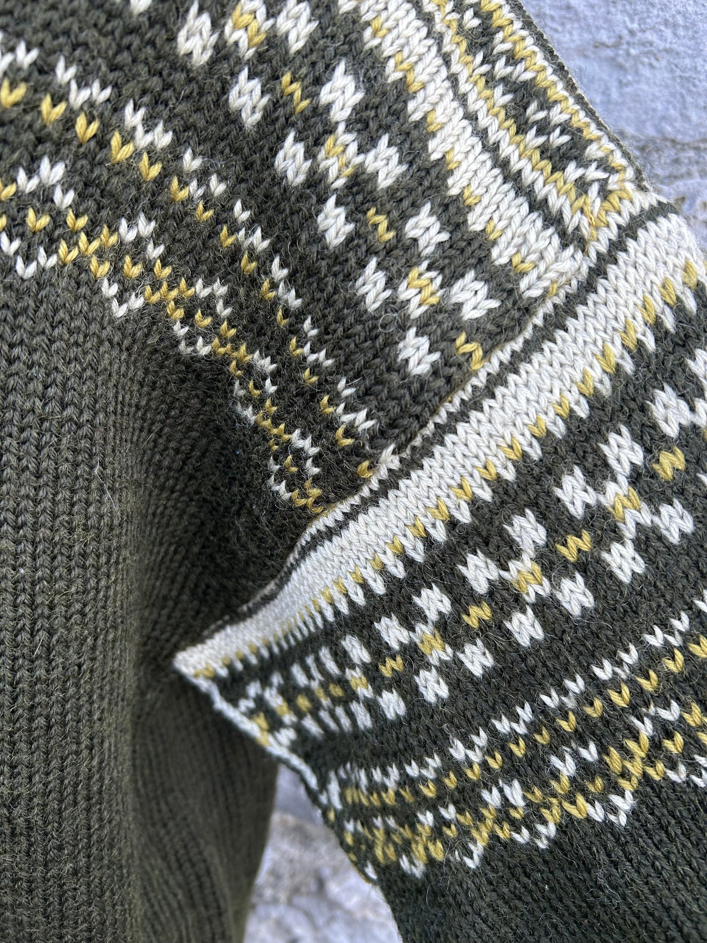 Shetland Fair Isle green jumper uk 14-16