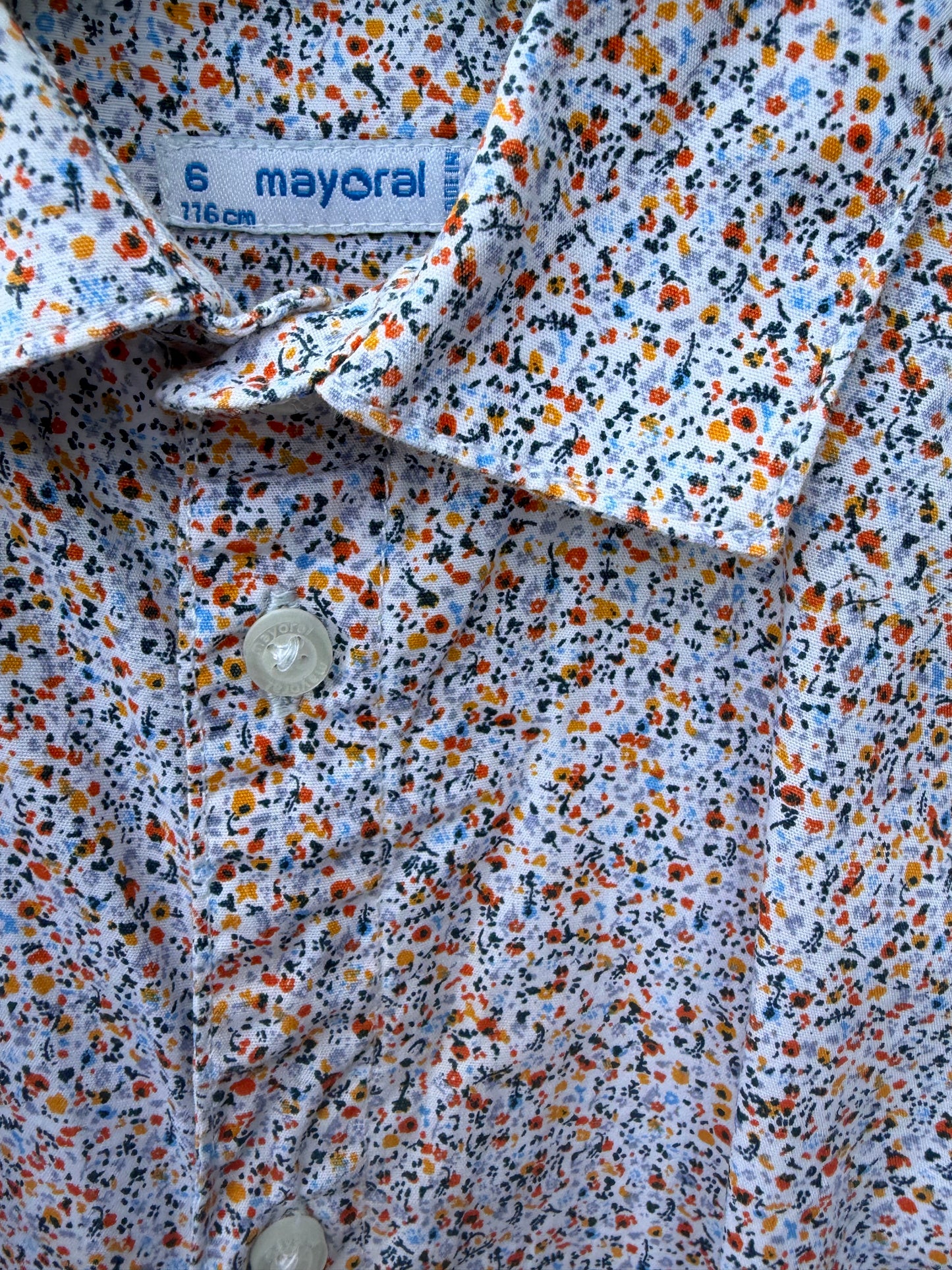 Tiny yellow flowers shirt  5-6y (110-116cm)