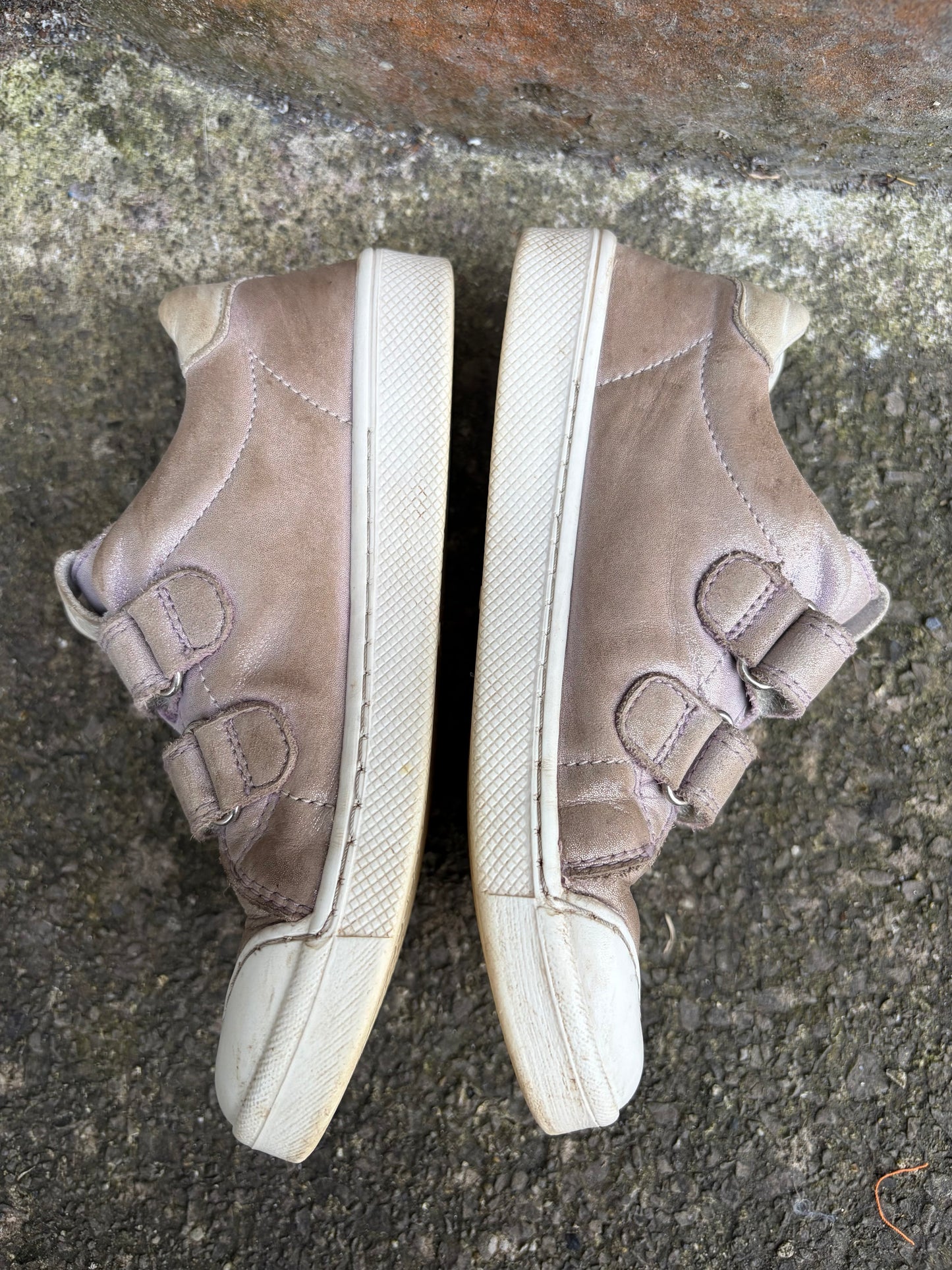 Dusty pink leather Rosario shoes  uk 11 (eu 29)