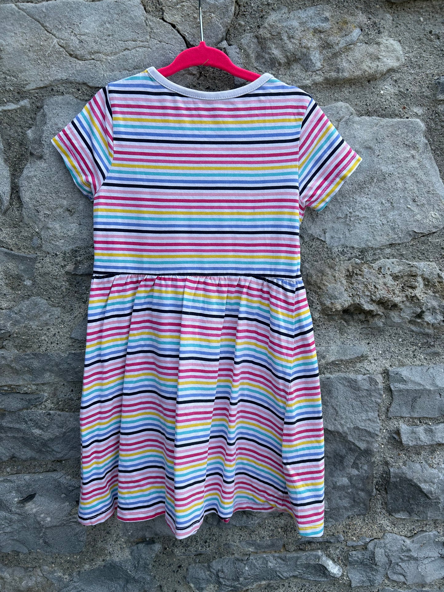 Rainbow stripes dress  4-5y (104-110cm)