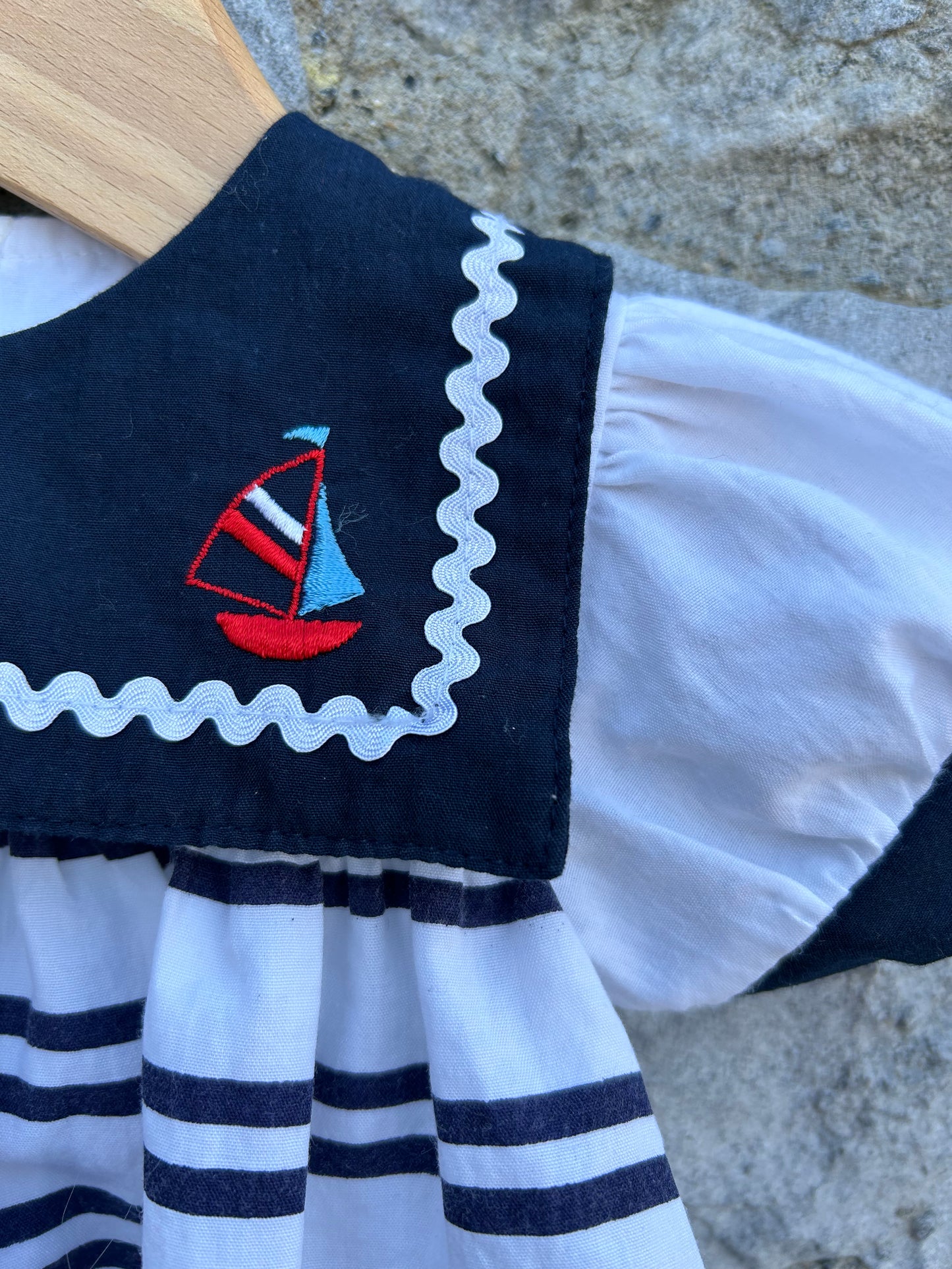 90s white boats dress   3-6m (62-68cm)