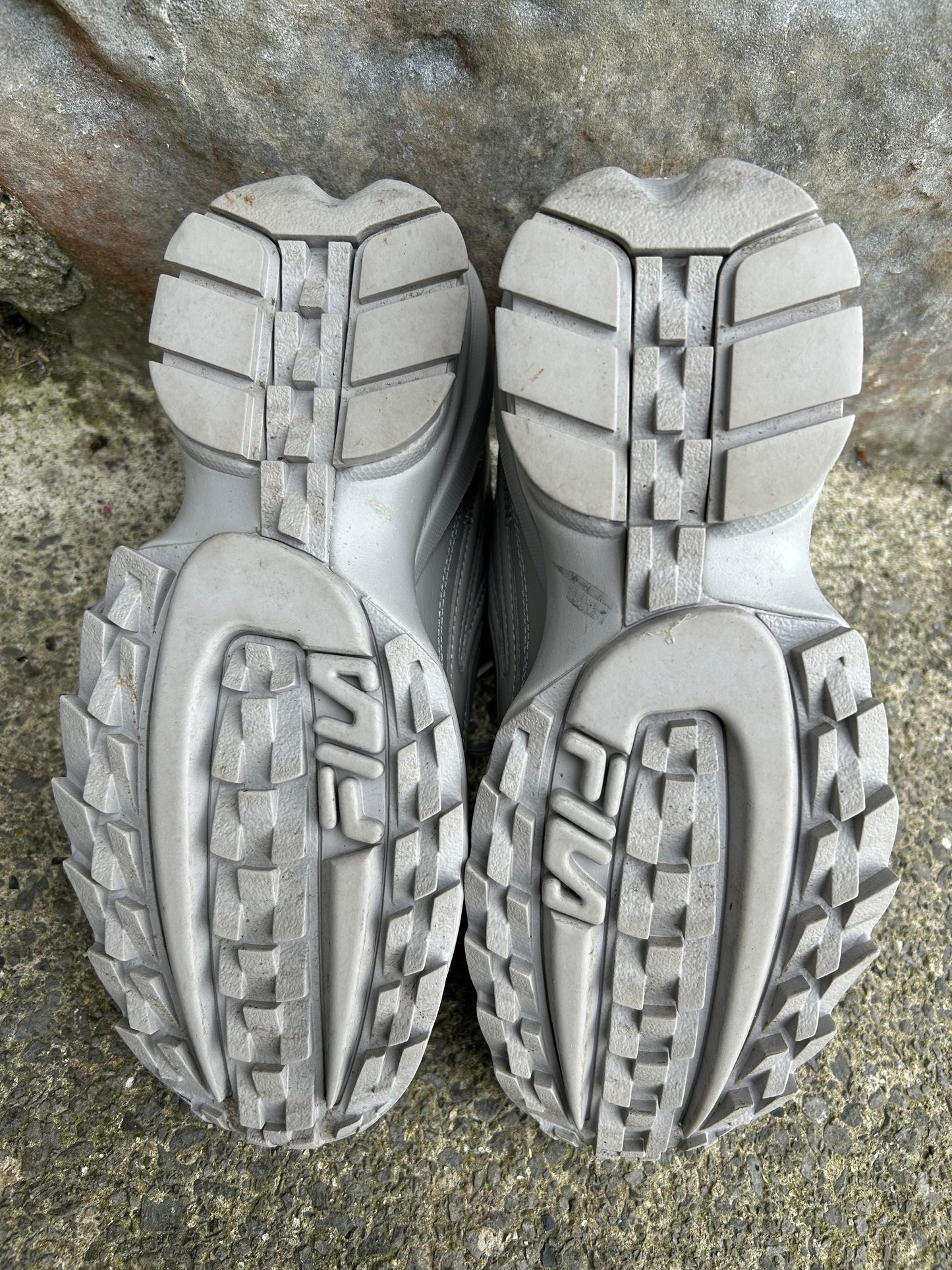 Grey runners  uk 6 (eu 39.5)