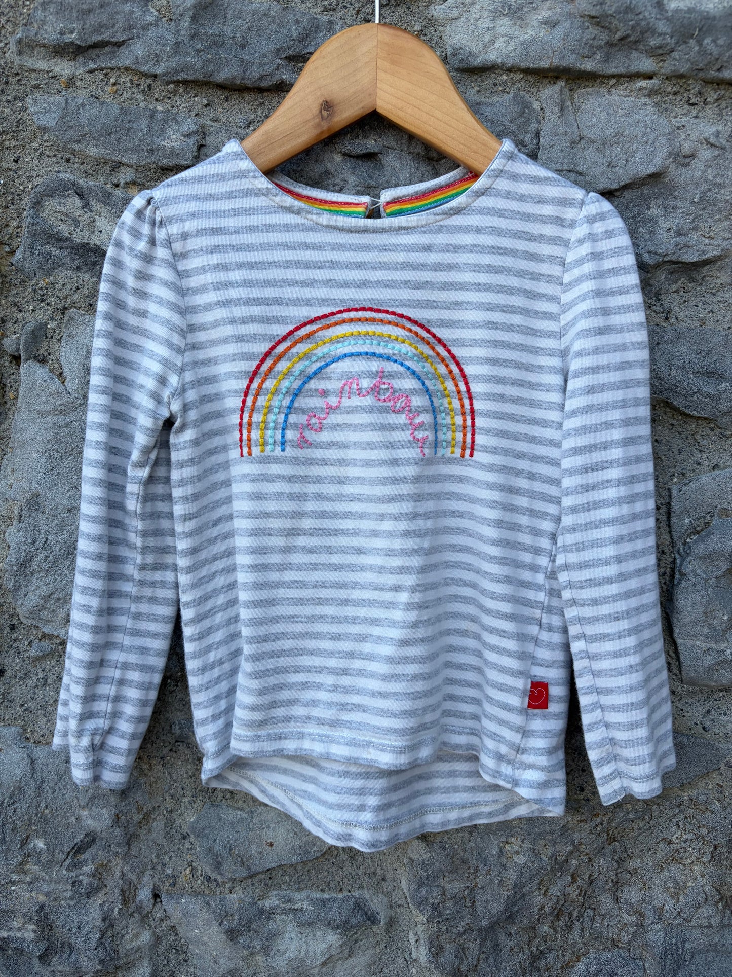 Rainbow grey stripy top  2-3y (92-98cm)
