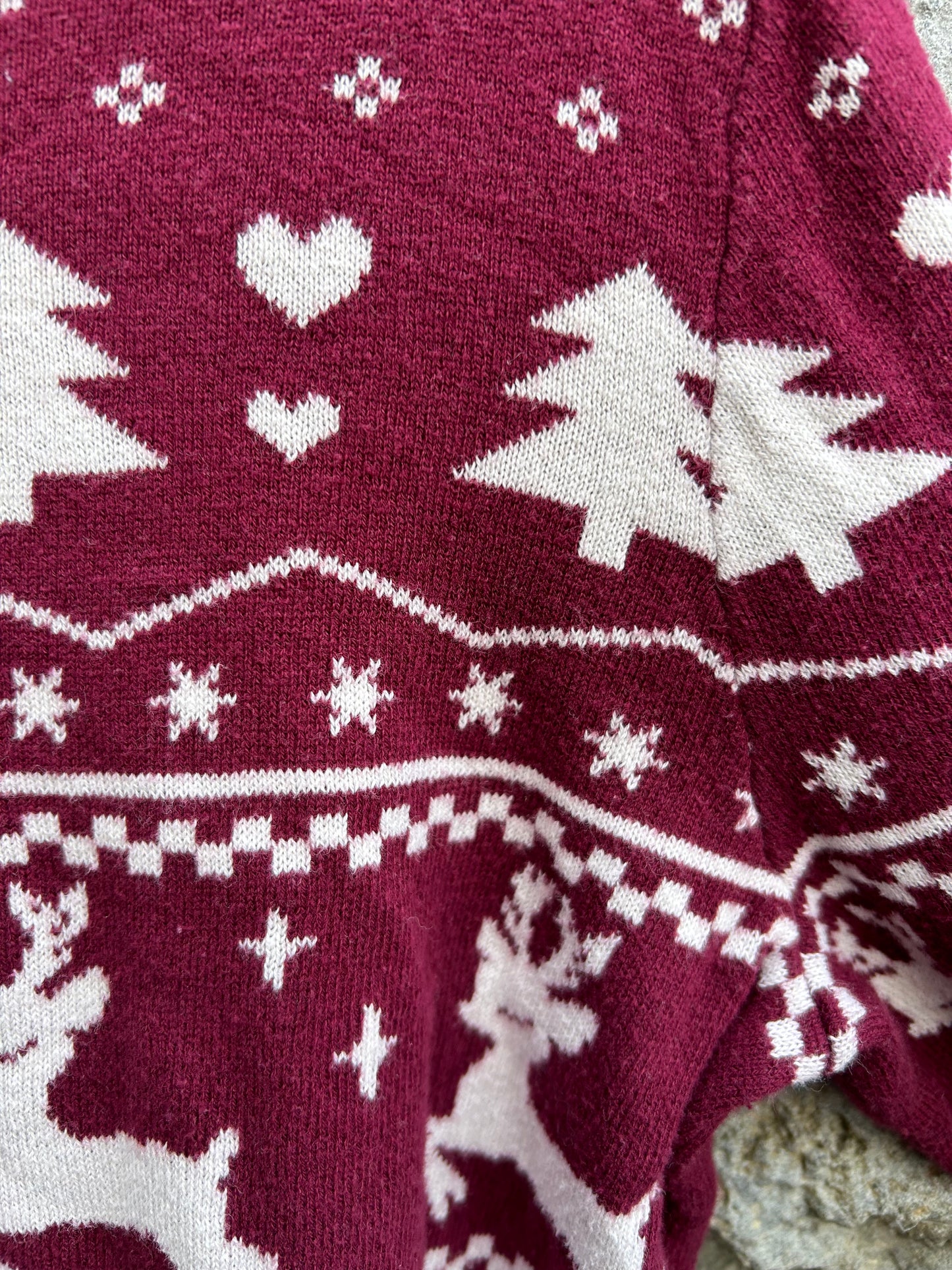 Christmas maroon jumper  9-10y (134-140cm)