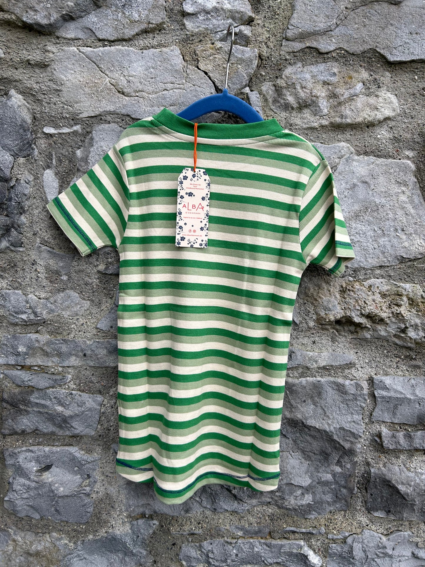 Green stripy T-shirt   8y (128cm)