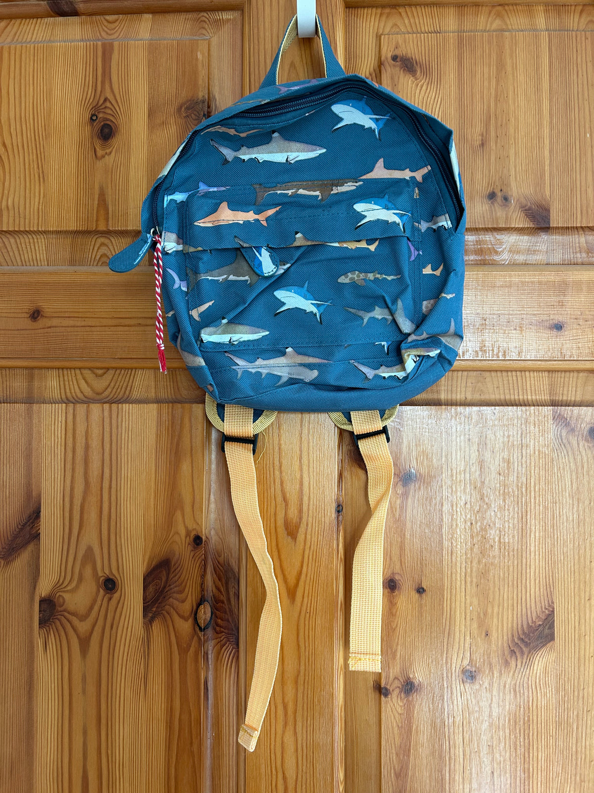 Mini children's backpack - Sharks
