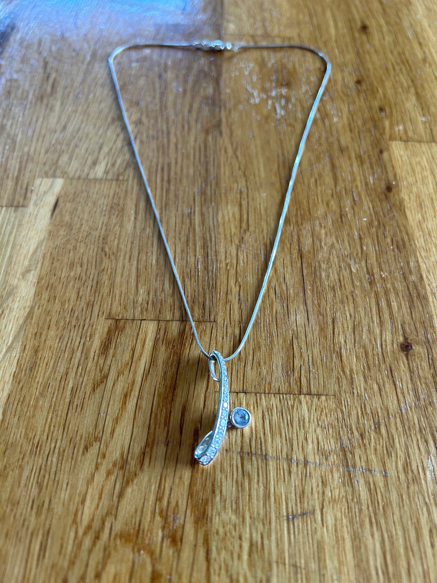 Silver&zircon necklace