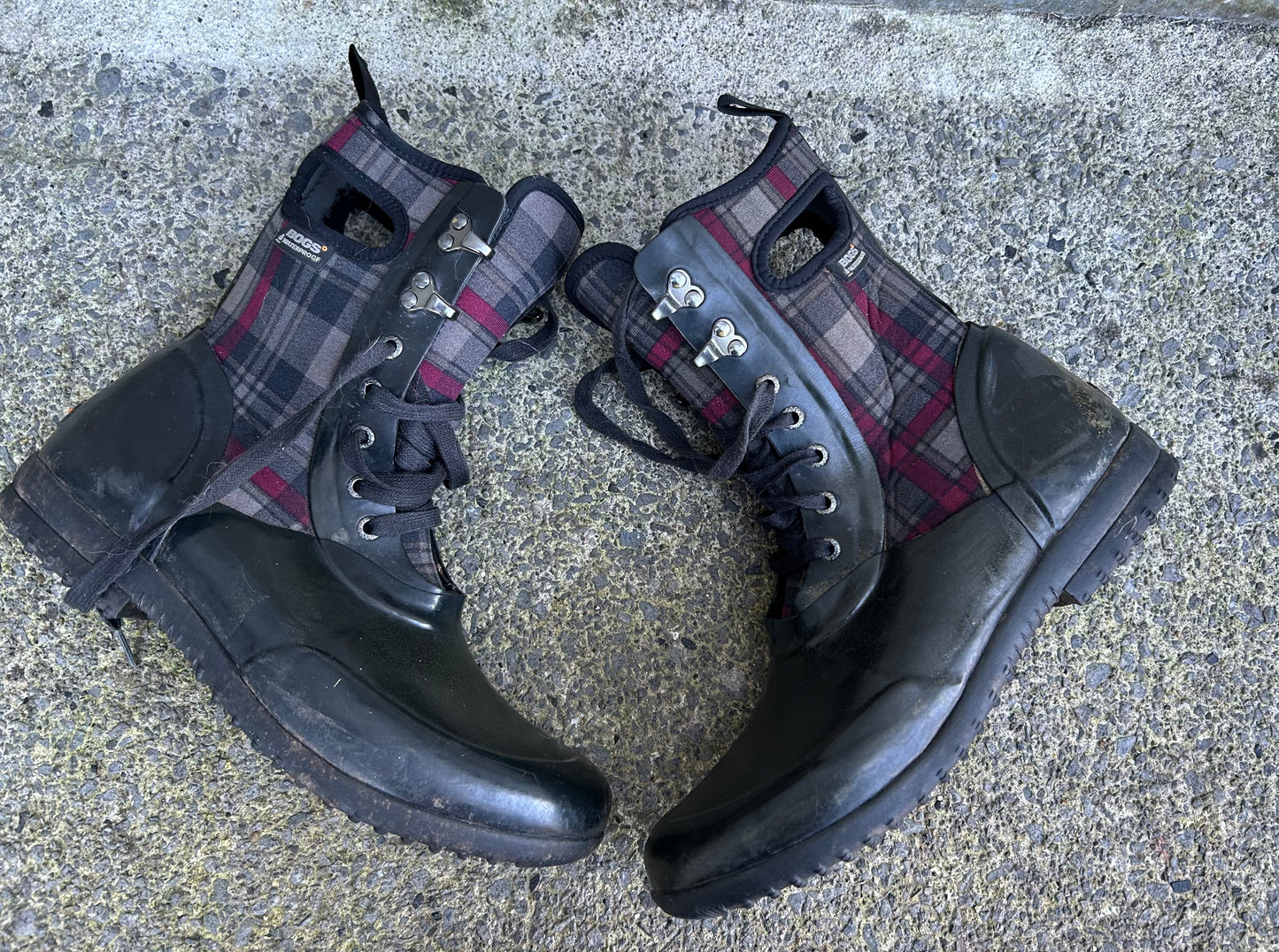 Checked boots  uk 7 (eu 41)