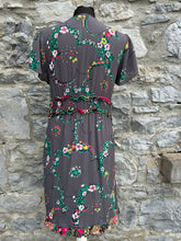 Load image into Gallery viewer, Y2K grey floral dress uk 12
