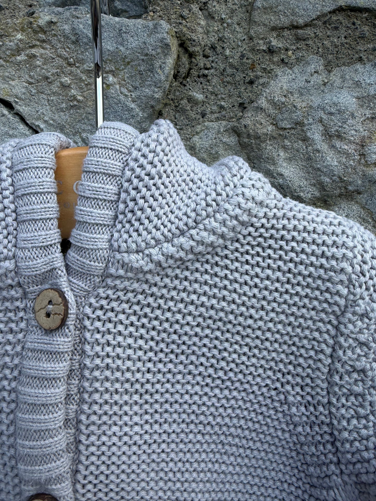 Grey cardigan  0-3m (56-62cm)