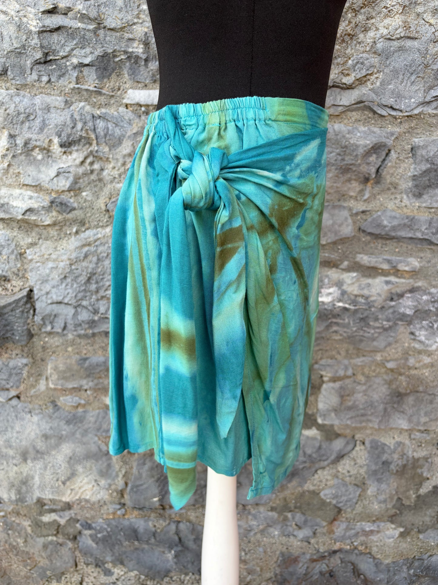 90s green tie dye shorts/skirt uk 8-10