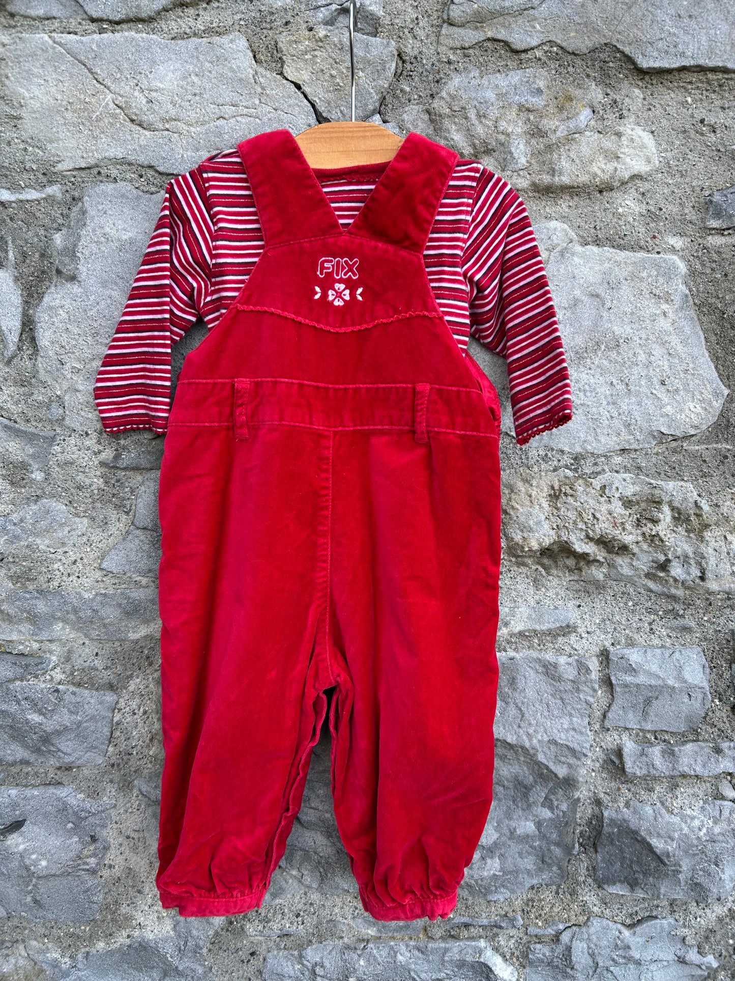 Stripy red heart vest   6-9m (68-74cm)
