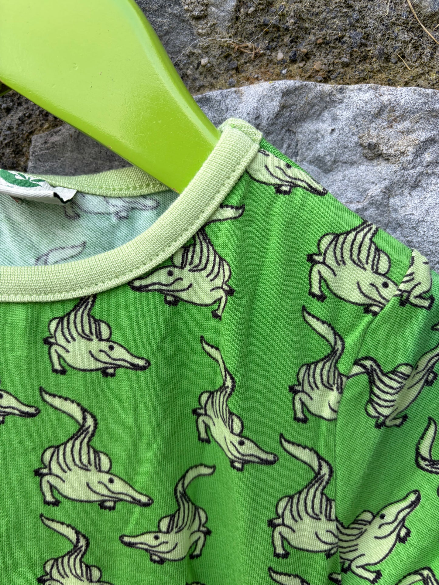 Lizards green T-shirt 3-4y (98-104cm)