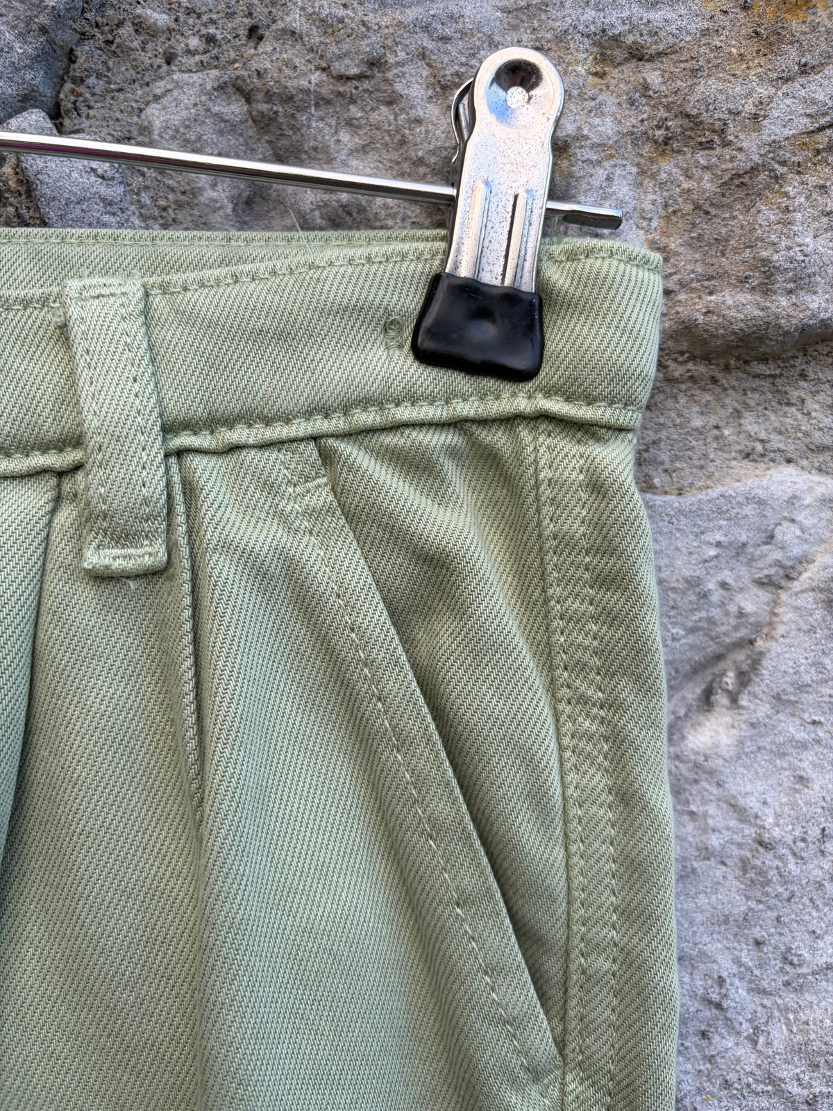Olive green pants 6y (116cm)