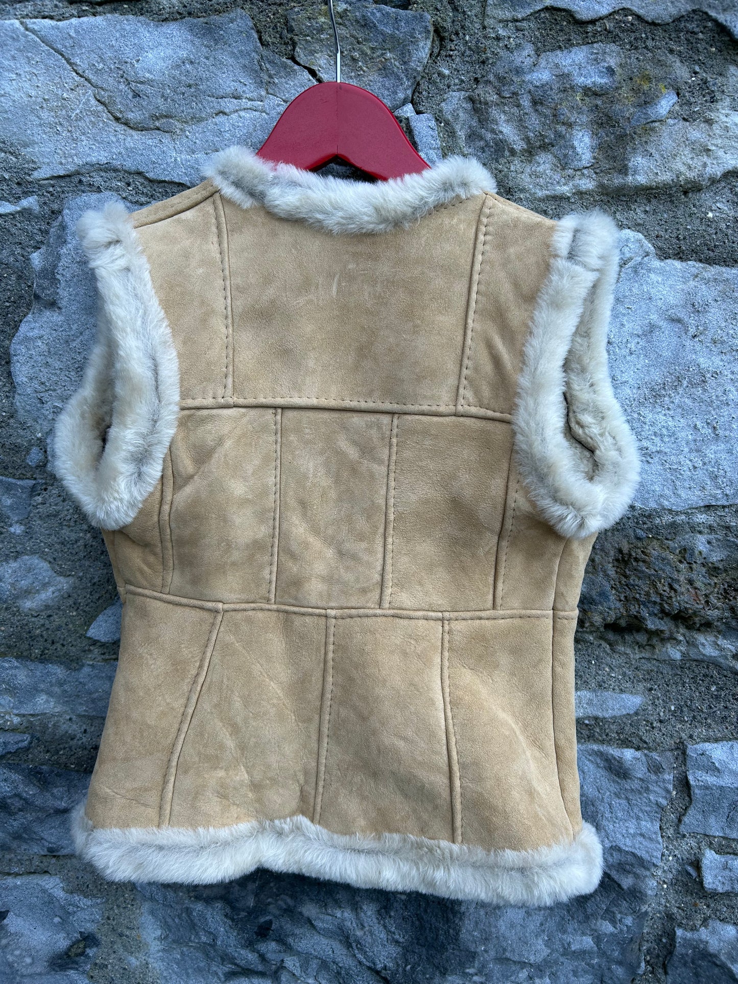 80s beige sheepskin gilet 4-5y (104-110cm)