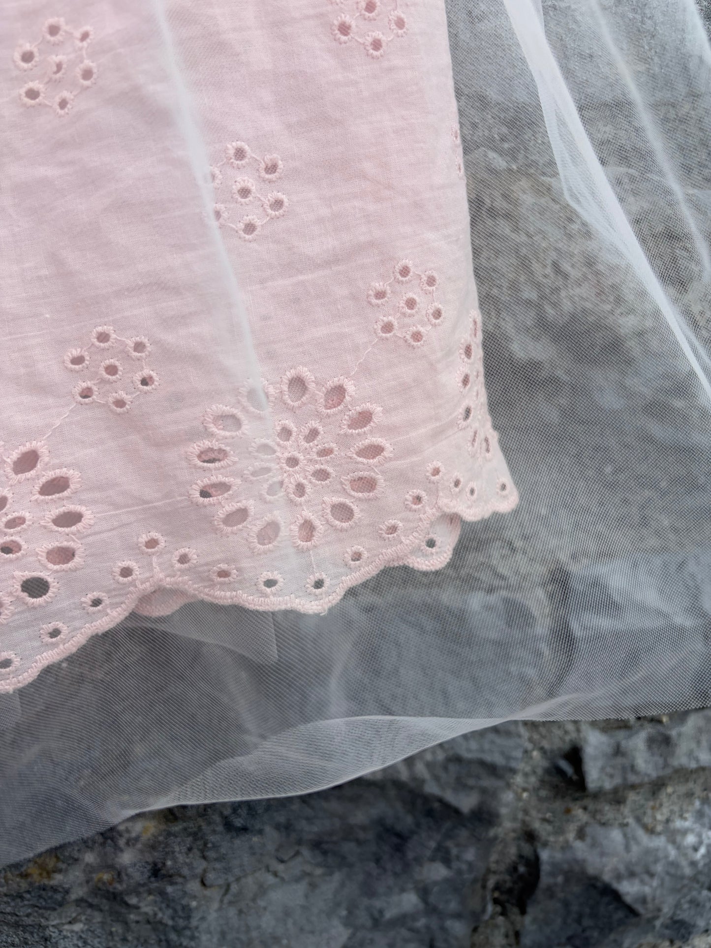 Pink skirt with tulle  4-5y (104-110cm)